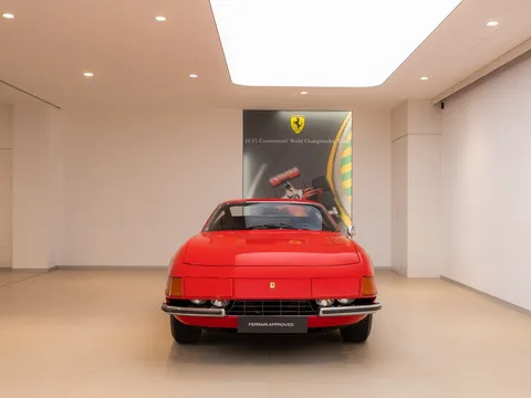 Ferrari 365 GTB4