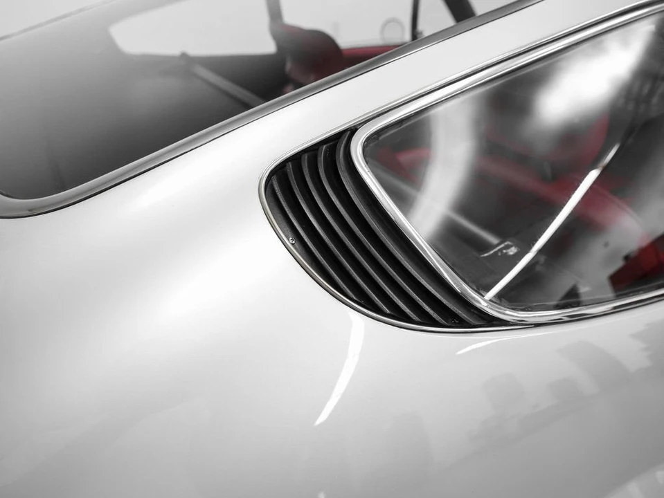0 Ferrari 365 - Image 31 of 31