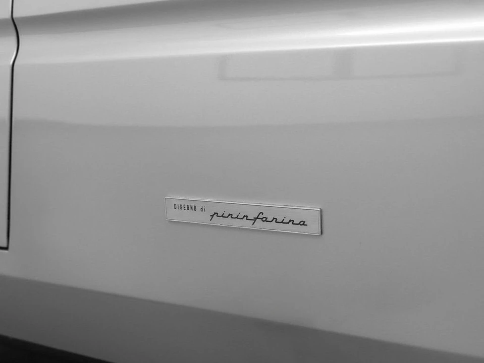 0 Ferrari 365 - Image 9 of 31