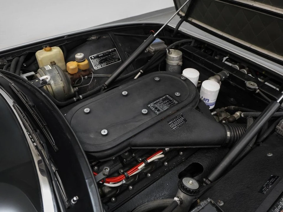 0 Ferrari 365 - Image 15 of 31