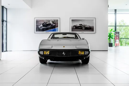 Ferrari 365 GTC4