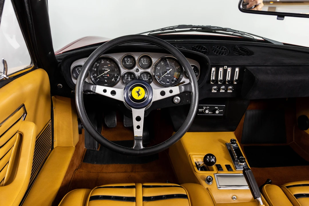 0 Ferrari 365 GTC & GTS - Image 5 of 31