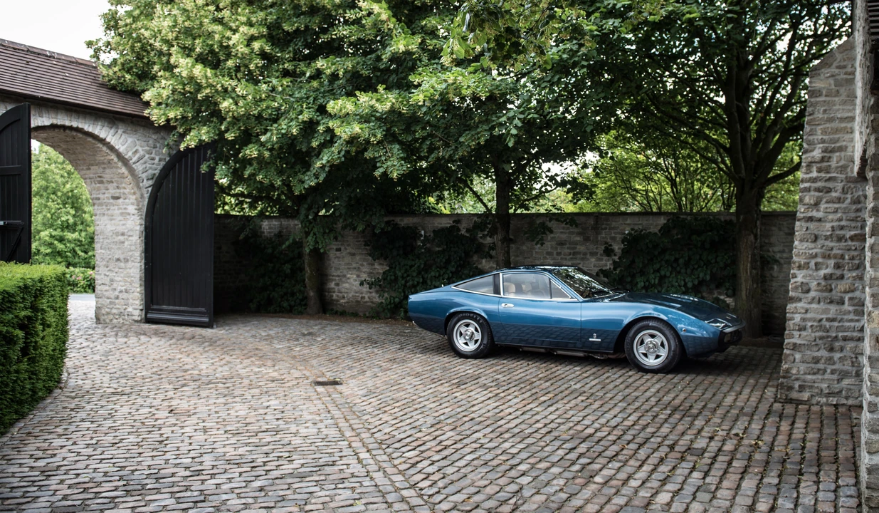 Ferrari 365 GTC/4 - Image 23 of 24