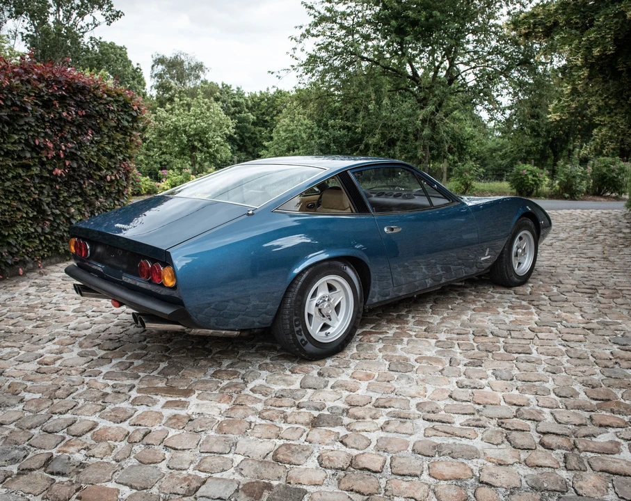 Ferrari 365 GTC/4 - Image 12 of 24