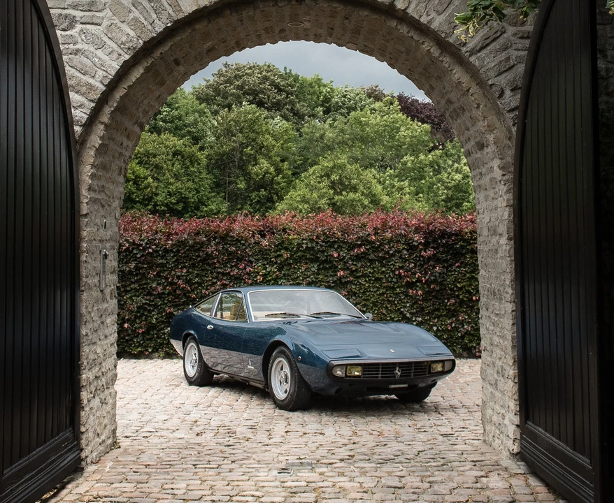 Ferrari 365 GTC/4 - Image 9 of 24