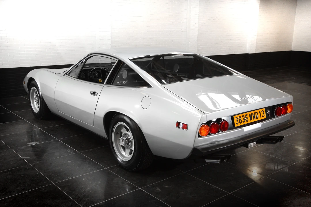 Ferrari 365 GTC/4 - Image 5 of 13