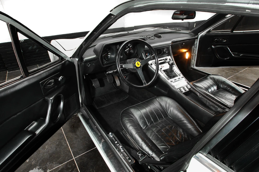 Ferrari 365 GTC/4 - Image 7 of 13