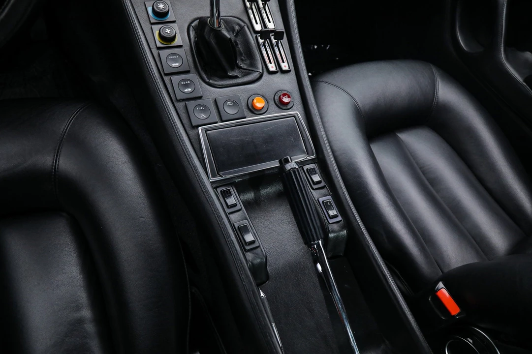 0 Ferrari 400 GT - Image 29 of 31