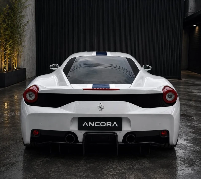 Ferrari 458 Speciale - Image 5 of 5