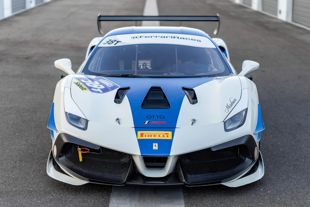 Ferrari 488 - Image 2 of 31