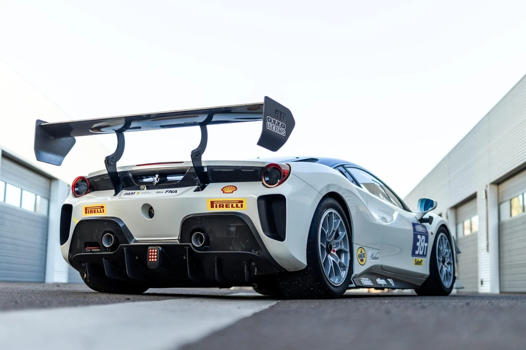 Ferrari 488 - Image 9 of 31
