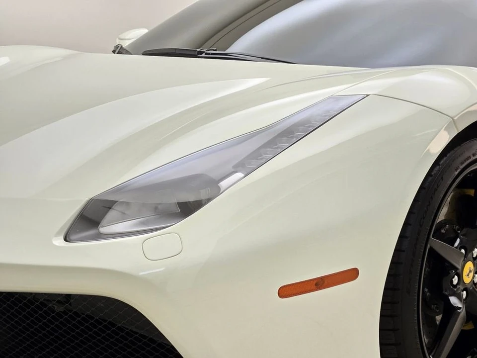 2017 Ferrari 488 GTB - Image 5 of 6