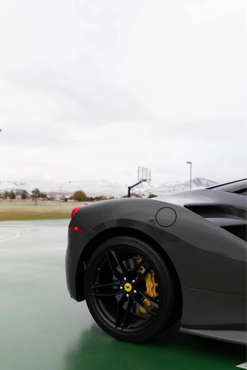 Ferrari 488 - Image 6 of 7