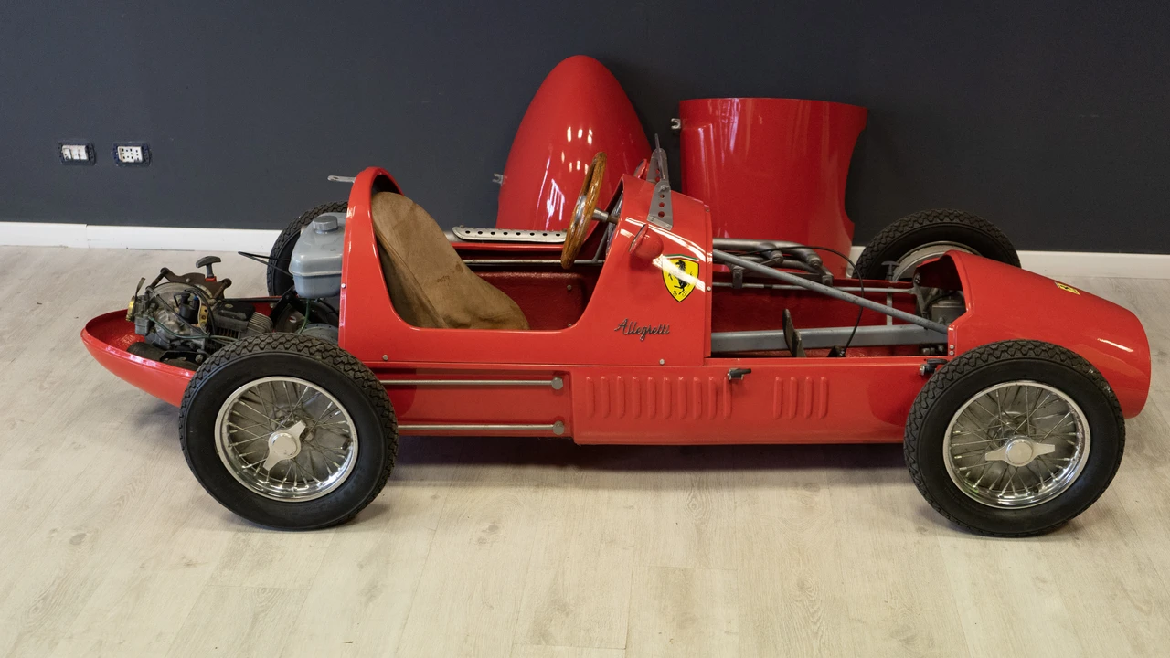 Ferrari Replica - Image 23 of 31
