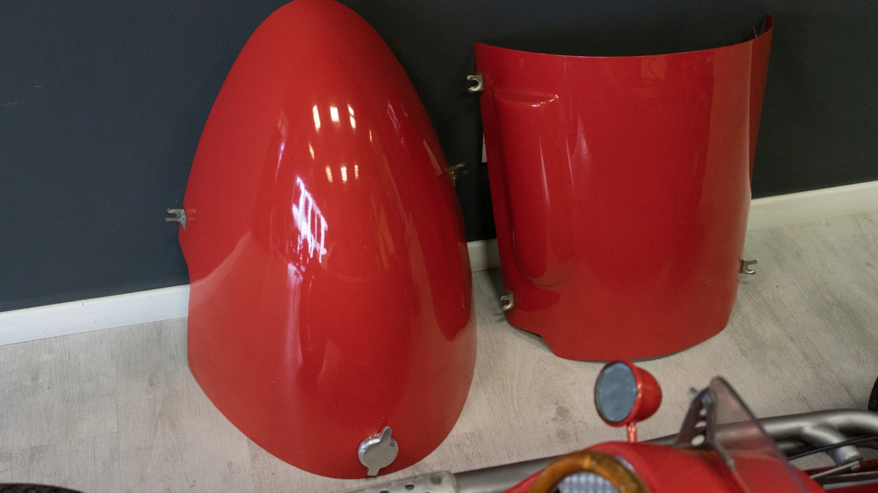 Ferrari Replica - Image 24 of 31