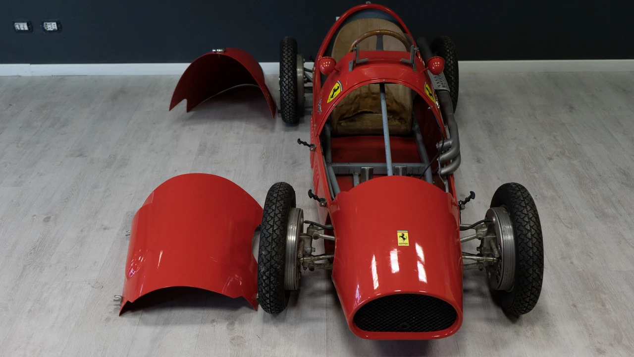 Ferrari Replica - Image 14 of 31