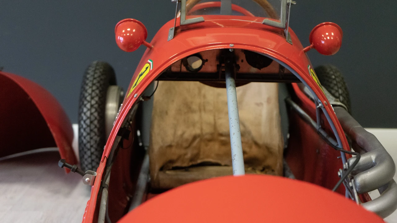 Ferrari Replica - Image 16 of 31