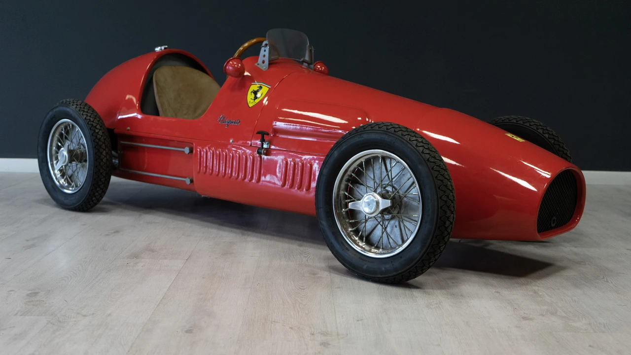 Ferrari Replica - Image 11 of 31