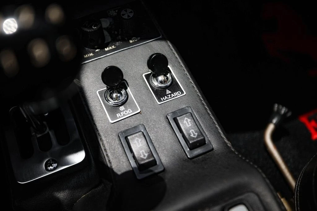 0 Ferrari 512 BB - Image 29 of 31
