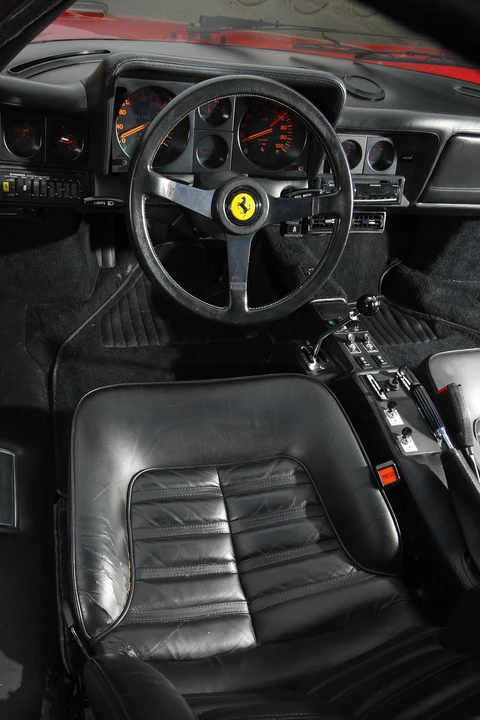 Ferrari 512 BBi - Image 8 of 13