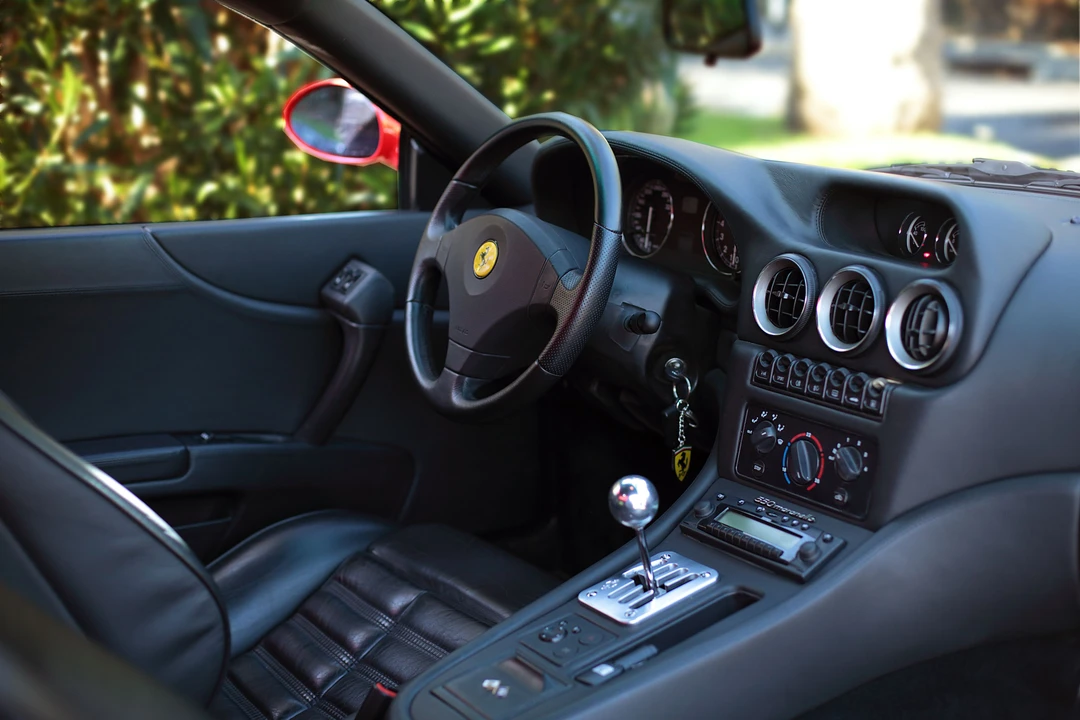 Ferrari 550 Maranello - Image 8 of 17