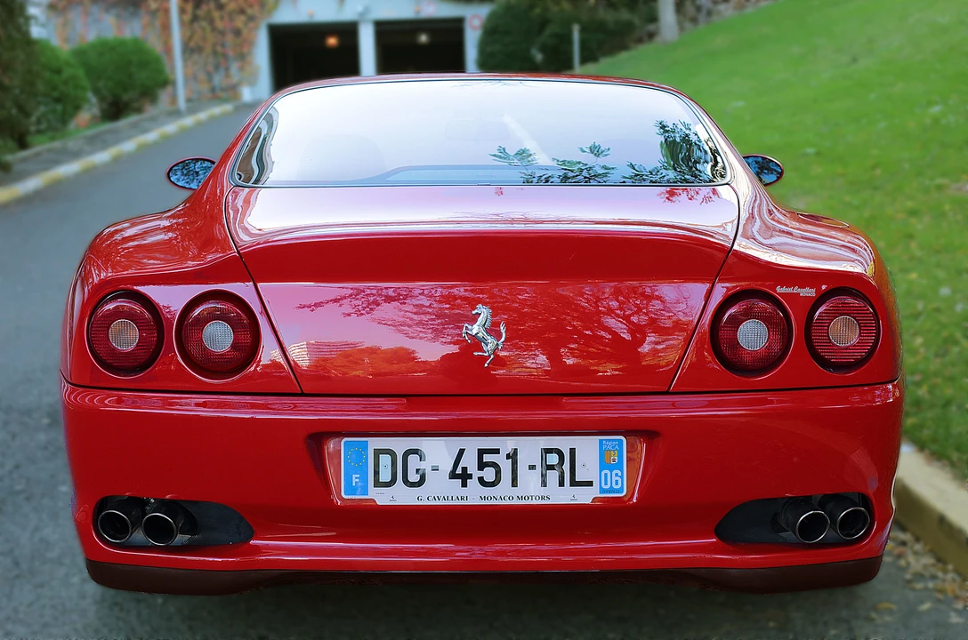 Ferrari 550 Maranello - Image 5 of 17