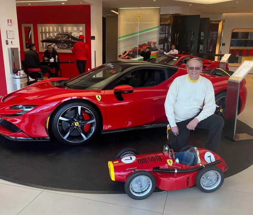 Ferrari Replica - Image 4 of 5