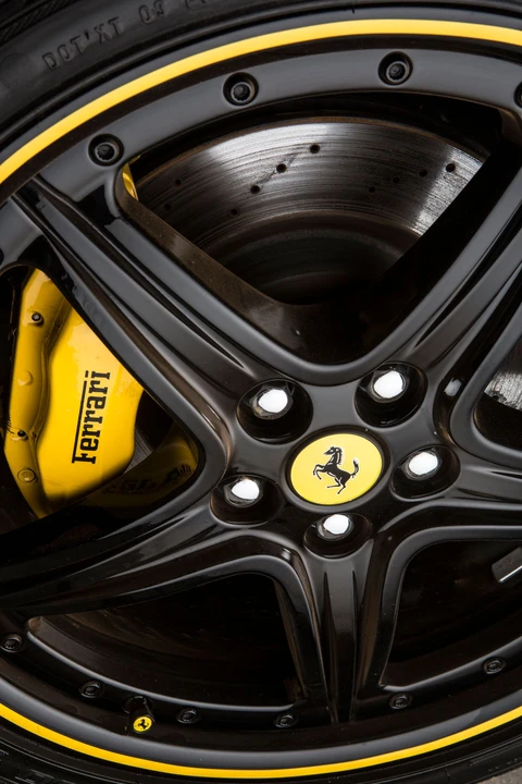 Ferrari 575M Maranello - Image 11 of 17
