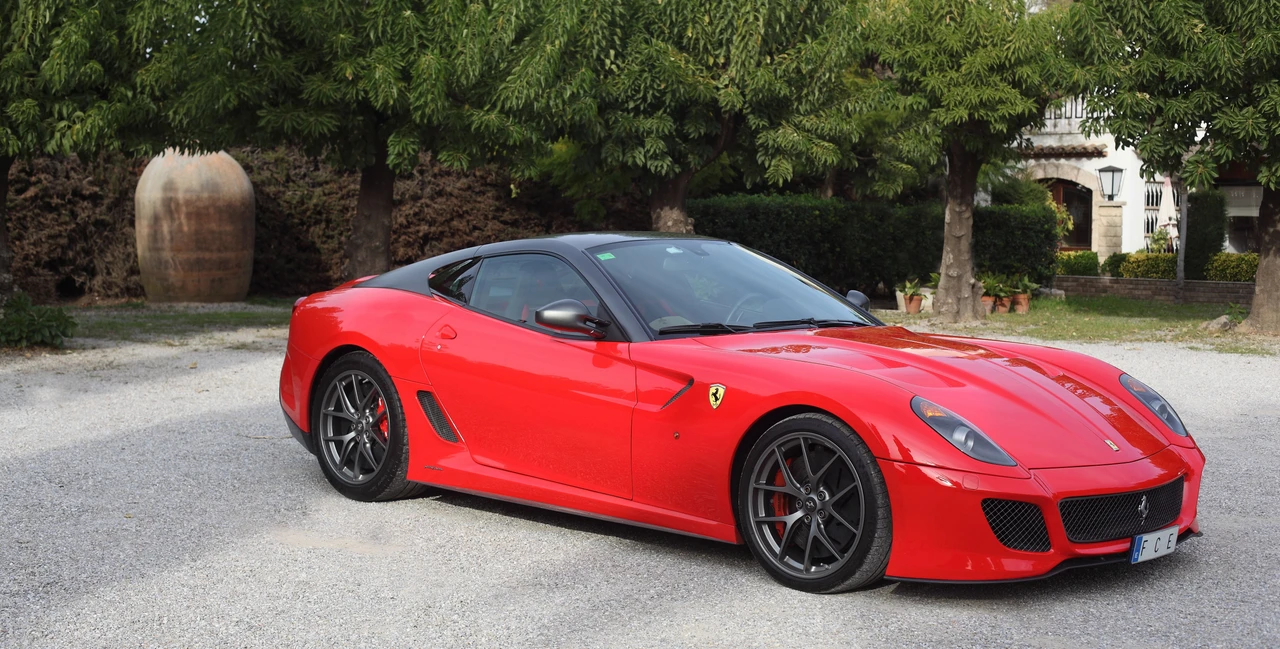 Ferrari 599 GTO - Image 11 of 16