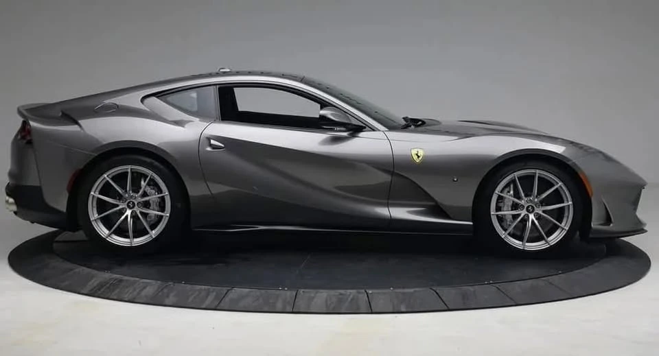 2018 Ferrari 812 Superfast - Image 2 of 10