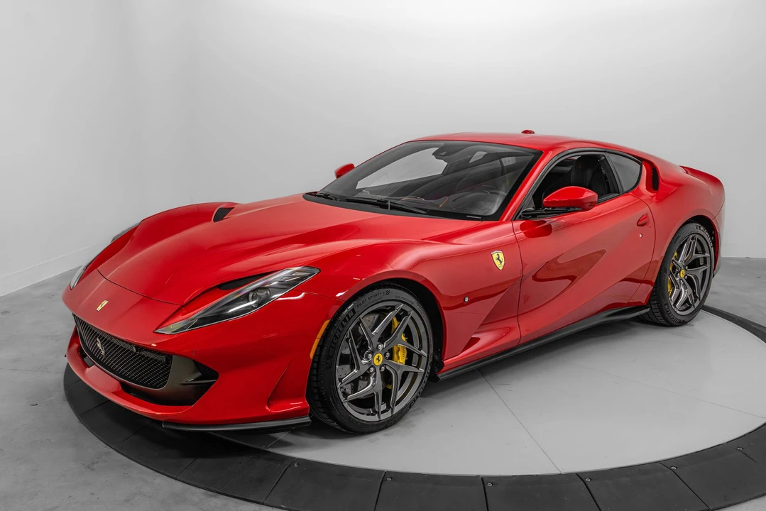 2020 Ferrari 812 Superfast - Image 12 of 31