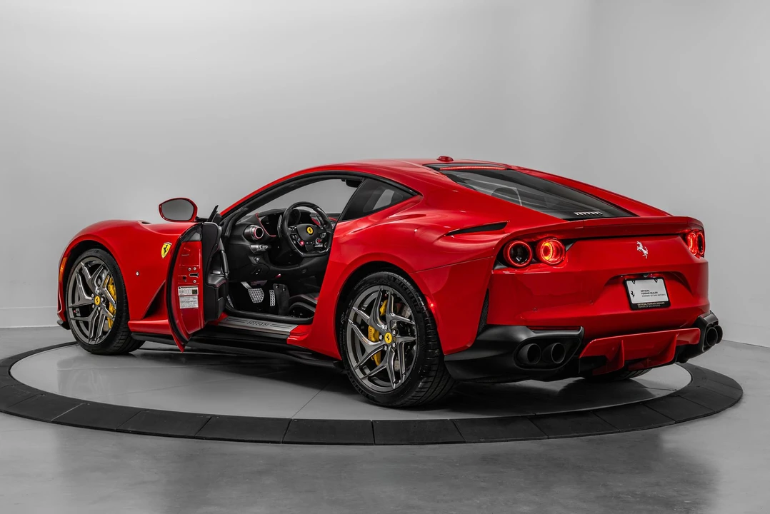 2020 Ferrari 812 Superfast - Image 2 of 31