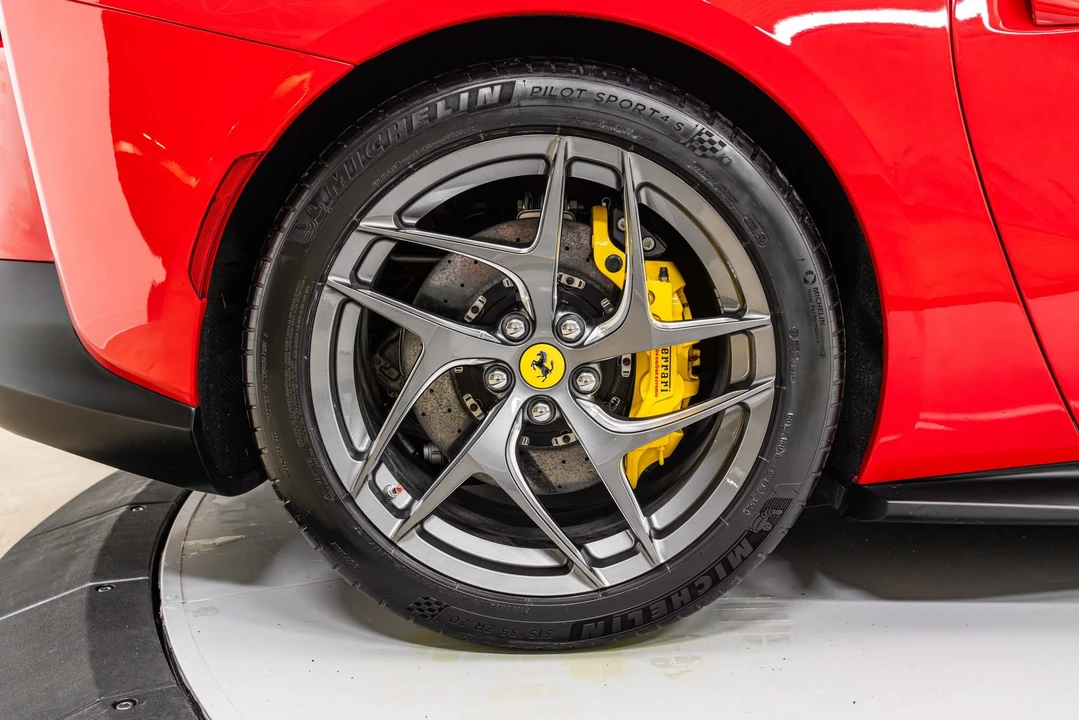 2020 Ferrari 812 Superfast - Image 16 of 31