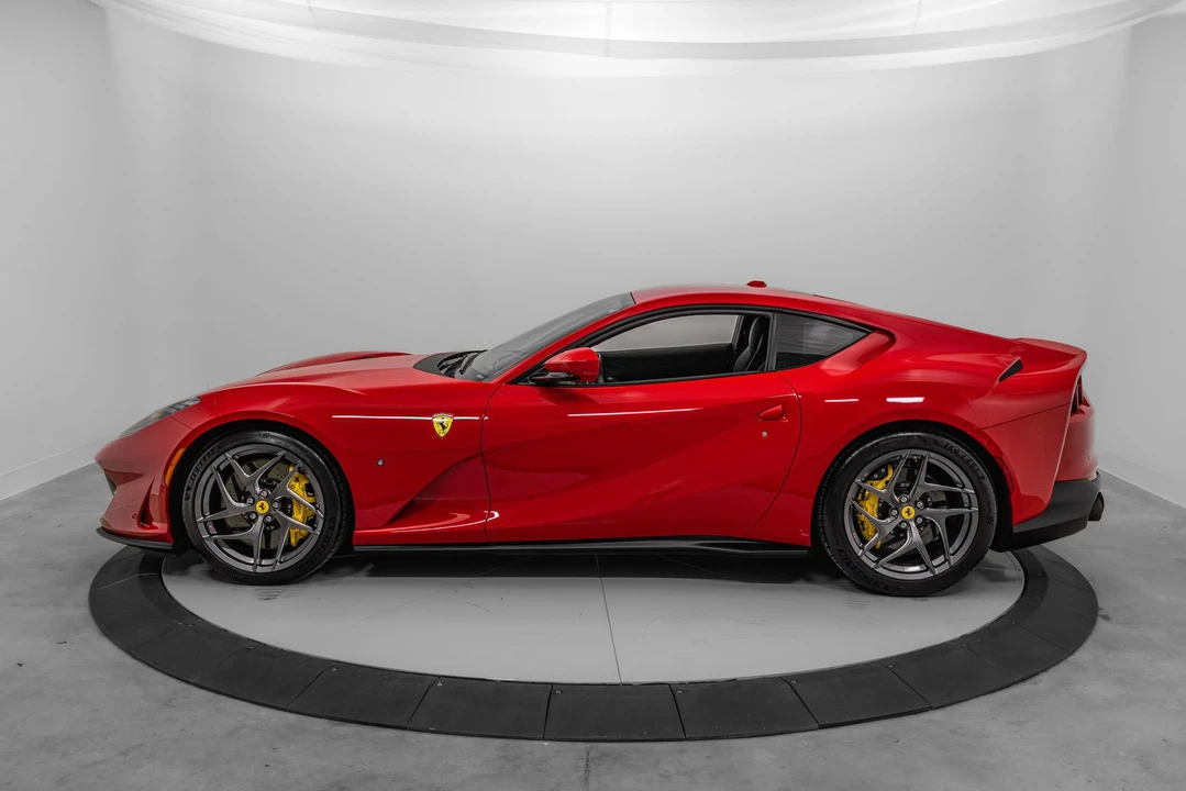 2020 Ferrari 812 Superfast - Image 3 of 31