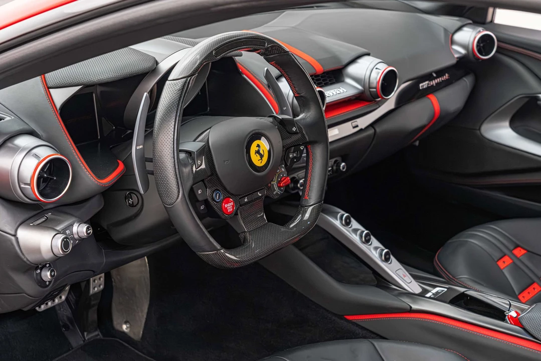 2020 Ferrari 812 Superfast - Image 4 of 31