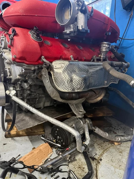 Parts & Memorabilia Engines - Image 5 of 6