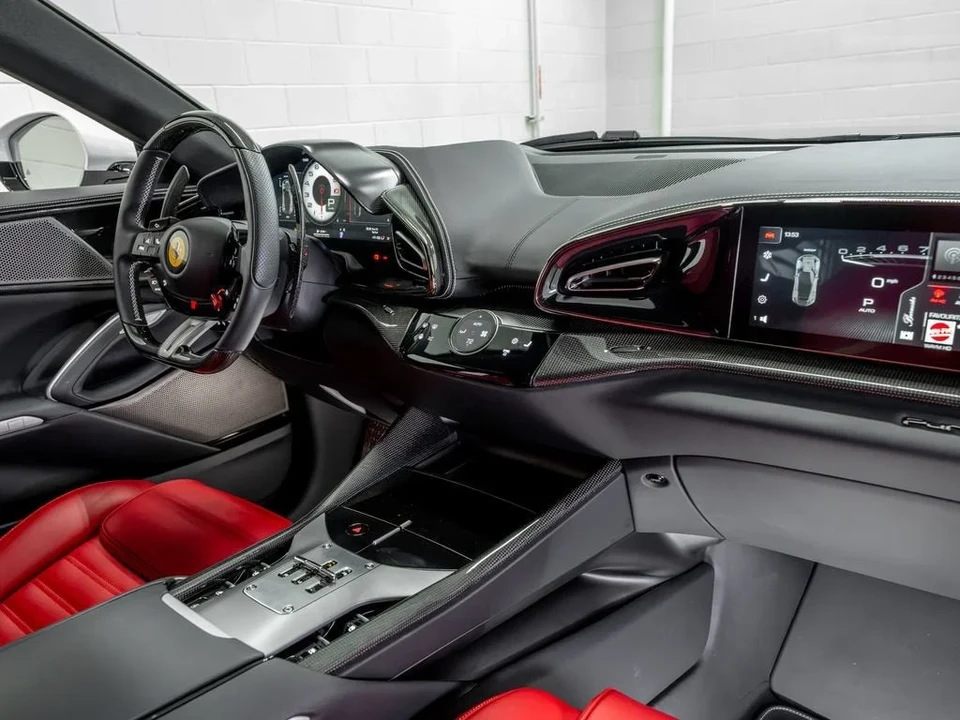 2025 Ferrari Purosangue - Image 28 of 31