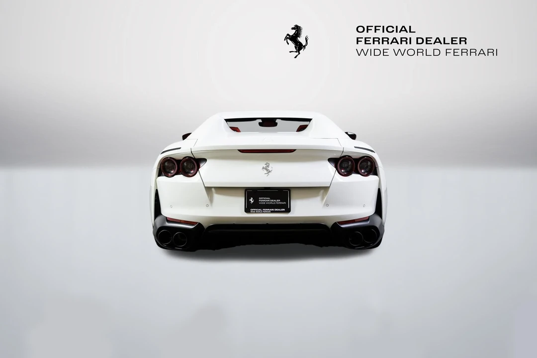 2021 Ferrari 812 GTS - Image 14 of 31