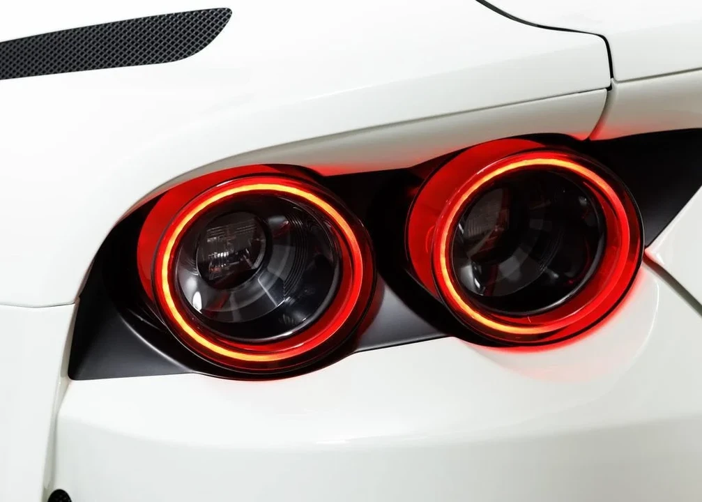 2021 Ferrari 812 GTS - Image 19 of 31