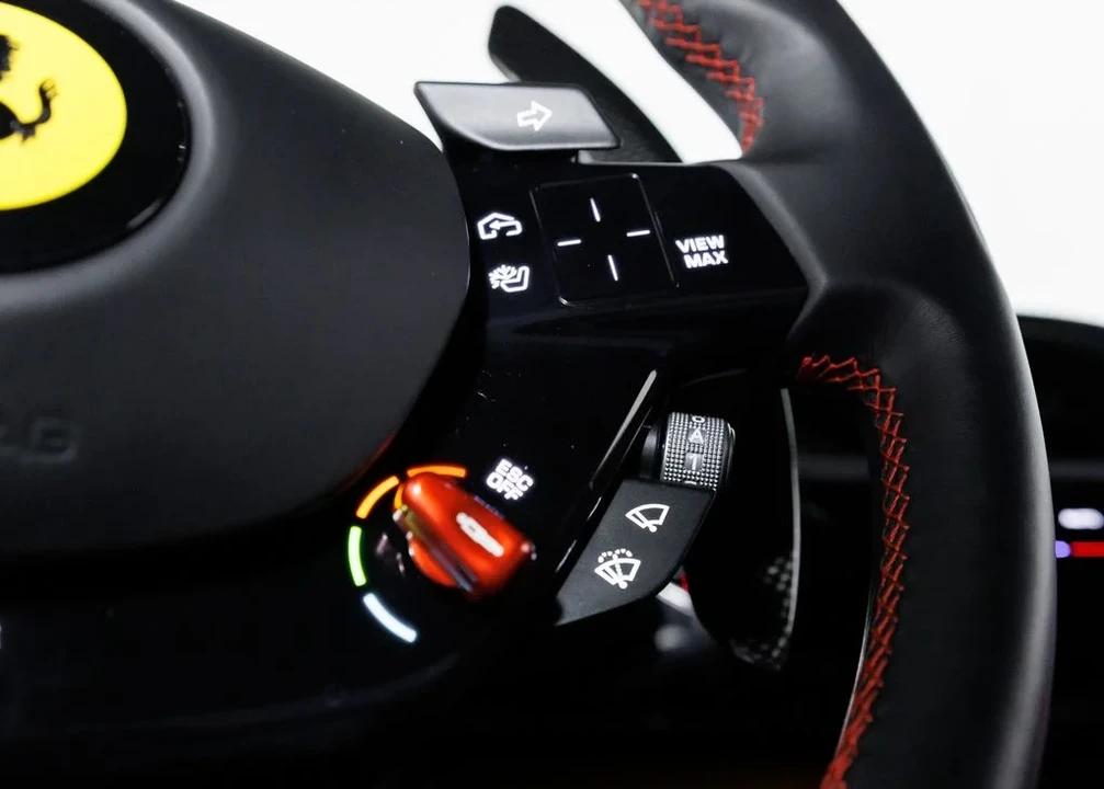 2022 Ferrari SF90 Stradale - Image 22 of 31