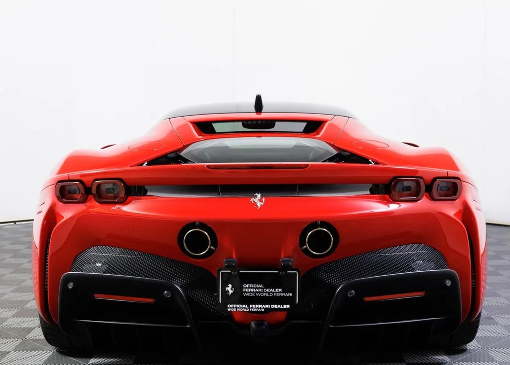 2022 Ferrari SF90 Stradale - Image 9 of 31