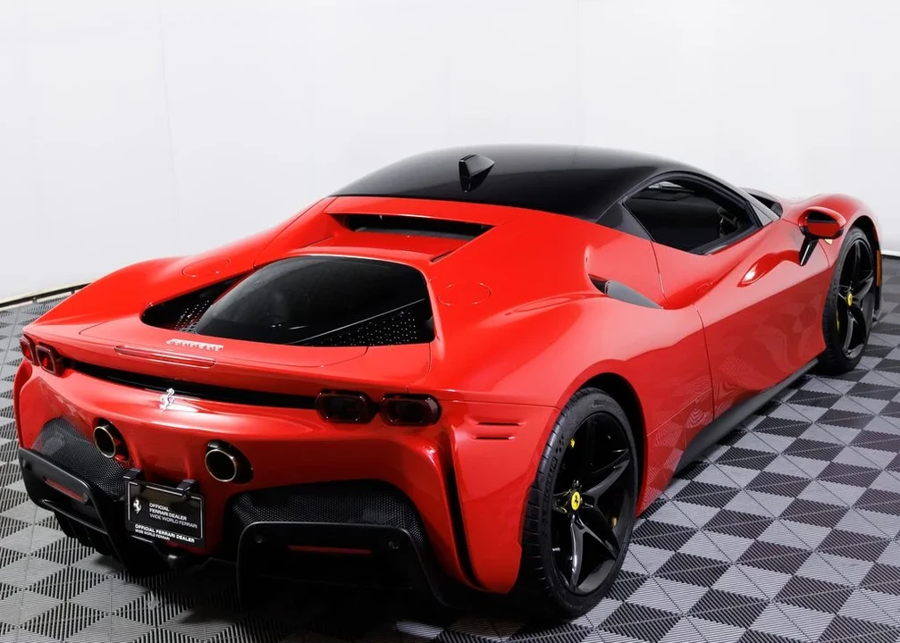 2022 Ferrari SF90 Stradale - Image 13 of 31