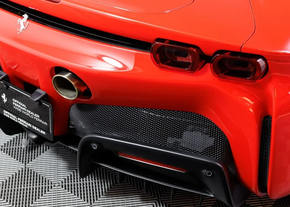 2022 Ferrari SF90 Stradale - Image 29 of 31