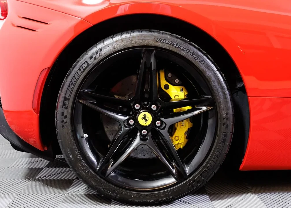 2022 Ferrari SF90 Stradale - Image 8 of 31