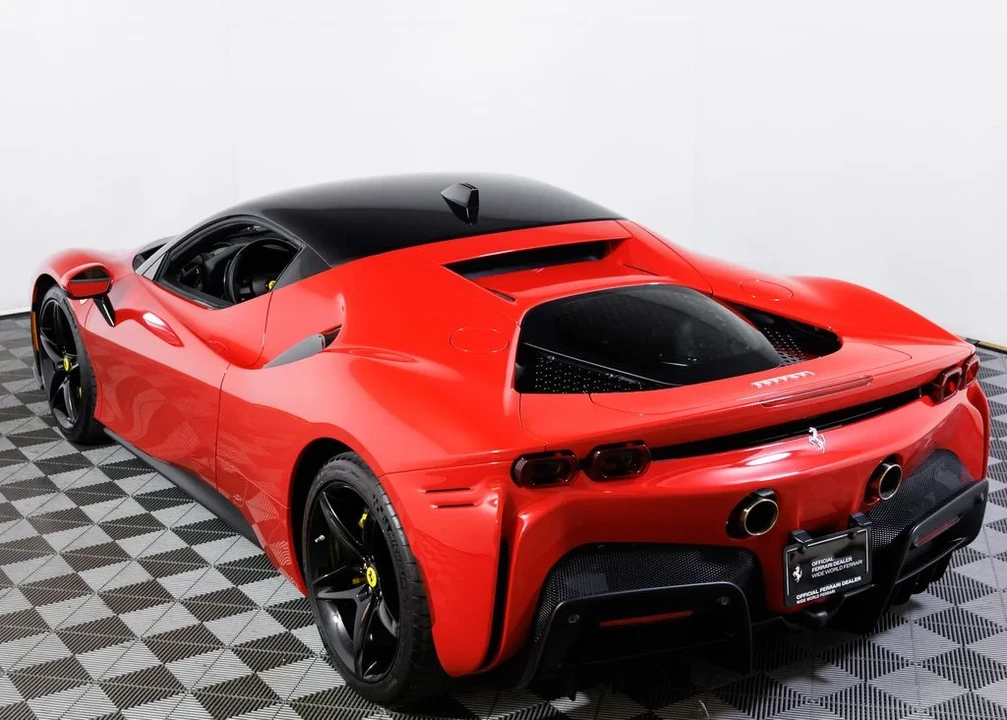 2022 Ferrari SF90 Stradale - Image 12 of 31