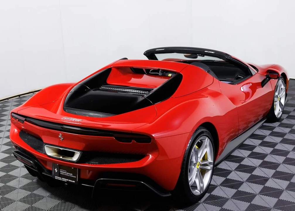 2024 Ferrari 296 GTS - Image 16 of 31