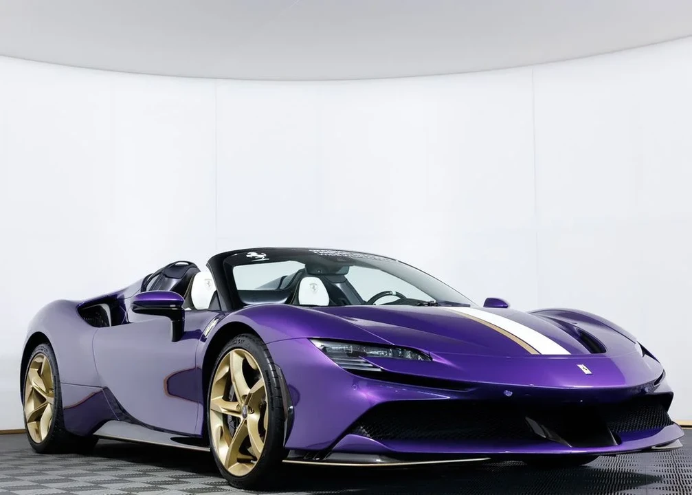 2025 Ferrari SF90 Spider - Image 5 of 31