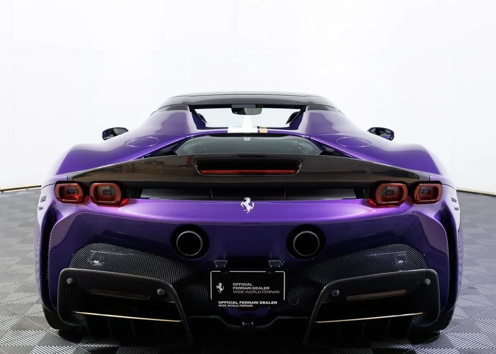2025 Ferrari SF90 Spider - Image 14 of 31