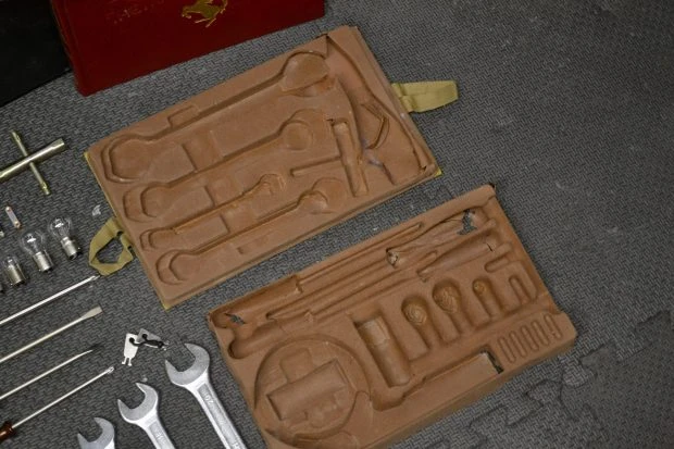 Parts & Memorabilia Tools - Image 5 of 6