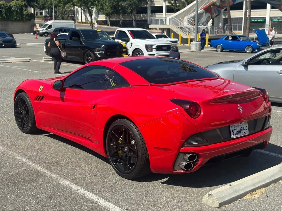 2010 Ferrari California - Image 3 of 8
